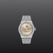 Tudor Royal