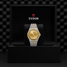 Tudor Royal