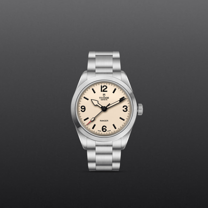 Tudor Ranger — photo 2 of 5
