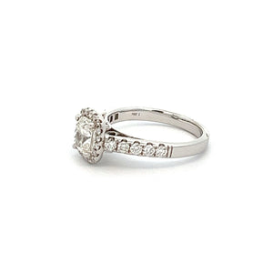 This timeless style engagement ring features a 1.08ct cushion cut d...