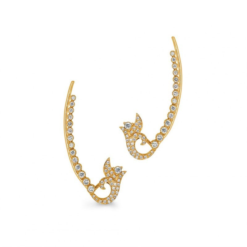 This ear wire features .38cts of round brilliant cut diamonds. Each...