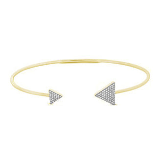 This bracelet features round brilliant cut diamonds that total .22c...