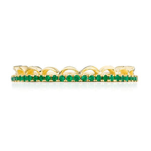 
Every queen deserves her crown. Yellow gold and vibrant emeralds a...