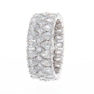 With diamonds totaling 5.05ct, this platinum eternity band features...