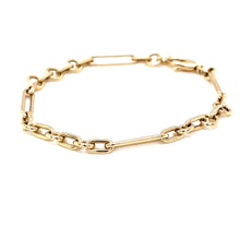 short and long link gold bracelet 360 video view