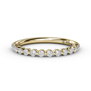 Fana Single Prong Set Anniversary Band