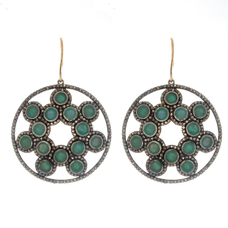 These one of a kind earrings feature diamonds that total 5.11cts an...