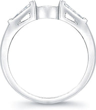 Fitted Tapered Baguette Diamond Band