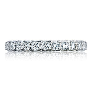 With around .91 carats of diamonds on this stunning ladies band, th...