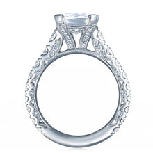 Tacori RoyalT Graduated Prong Set Emerald Cut Diamond Engagement Ring