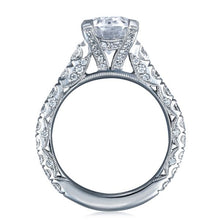 Tacori RoyalT Graduated Prong Set Oval Diamond Engagement Ring