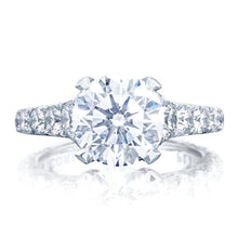 Tacori RoyalT Graduated Prong Set Diamond Engagement Ring