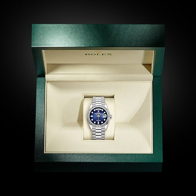 Oyster, 36 mm, white gold