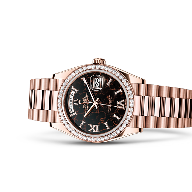 Oyster, 36 mm, Everose gold and diamonds