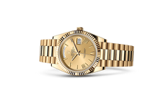 Oyster, 40 mm, yellow gold