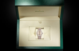 Oyster, 31 mm, Everose gold and diamonds
