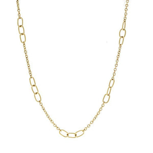 This necklace by Cartier is in 18k yellow gold and is 36