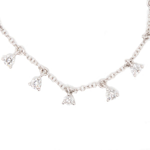 This dainty and sweet necklace features 23 round brilliant cut diam...