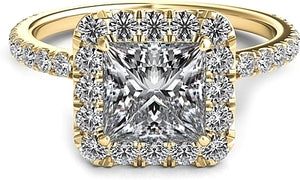 This gorgeous diamond engagement ring features a square princess cu...