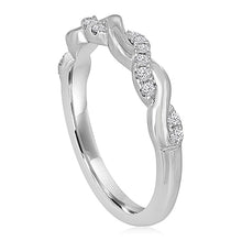 Signature Twist Diamond Wedding Band
