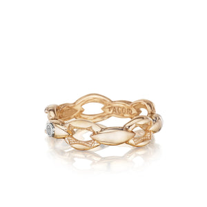 The perfect ring that every woman needs for a glamorous look with m...