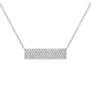 This necklace feature round brilliant cut diamonds that total .25cts.
